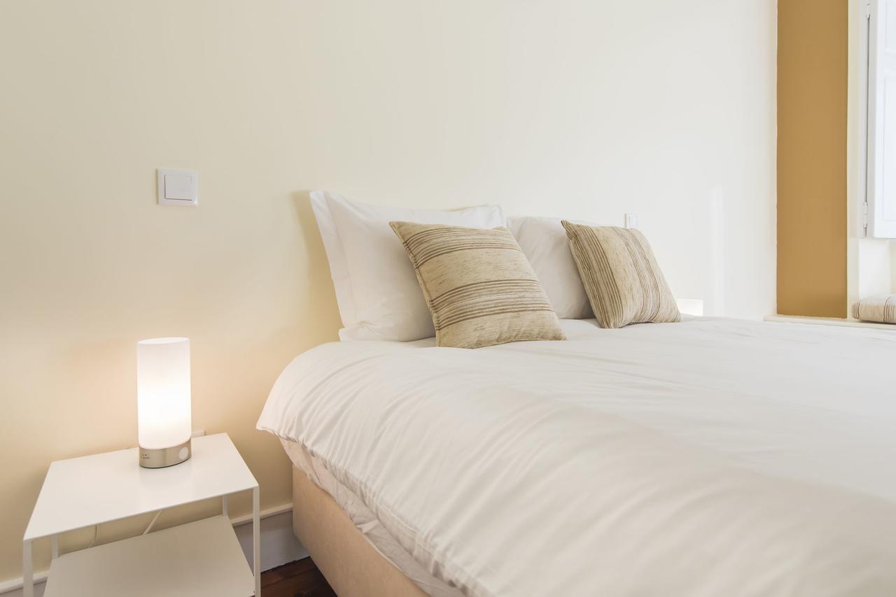 Spacious 4bdr River View Lejlighed