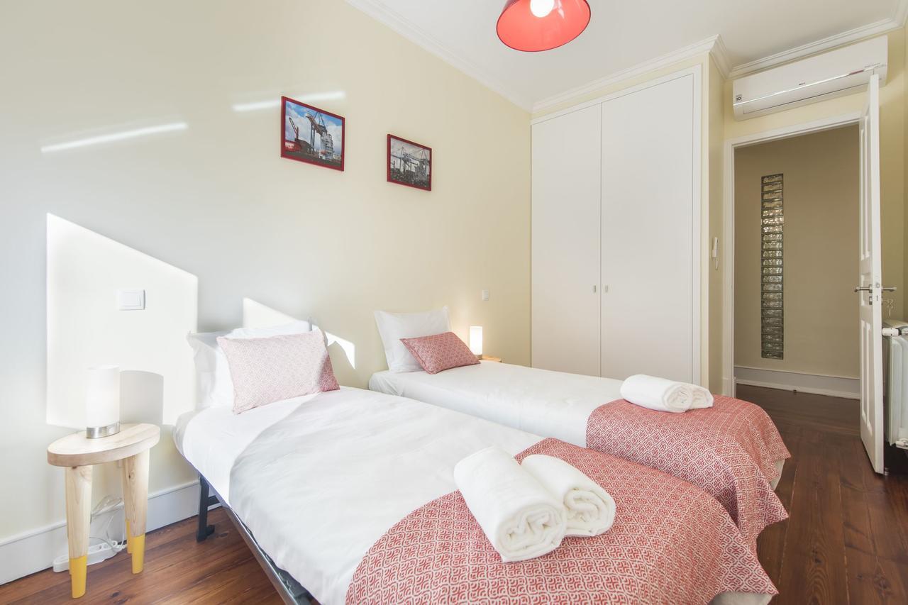 Spacious 4bdr River View Lejlighed Lisboa